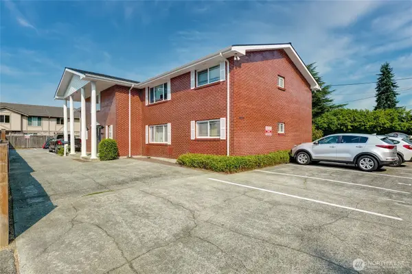 8806 3rd Avenue Se, Everett, WA 98208