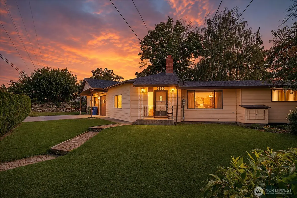 1786 5th St Ne, East Wenatchee, WA 98802 - #1