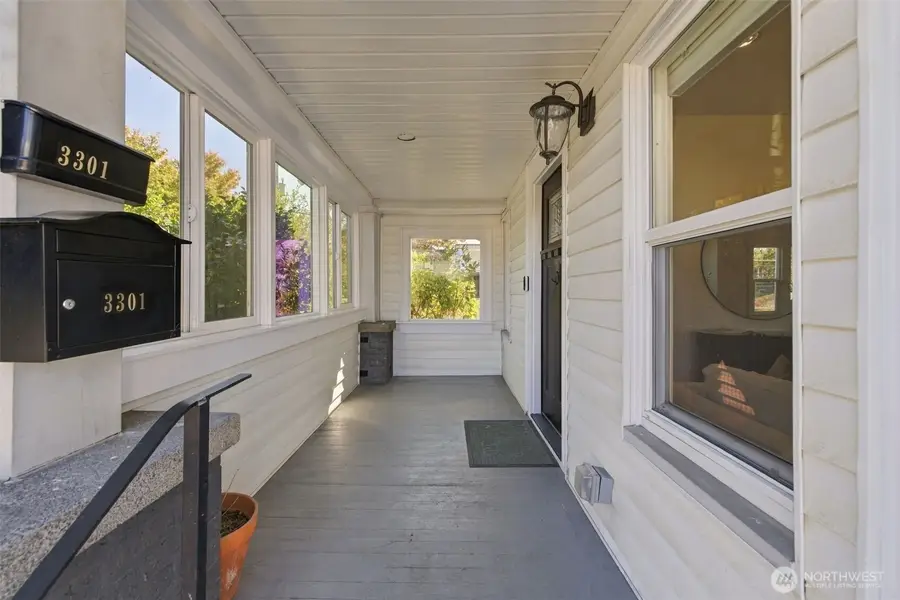 3301 17th Avenue S, Seattle, WA 98144 - #2