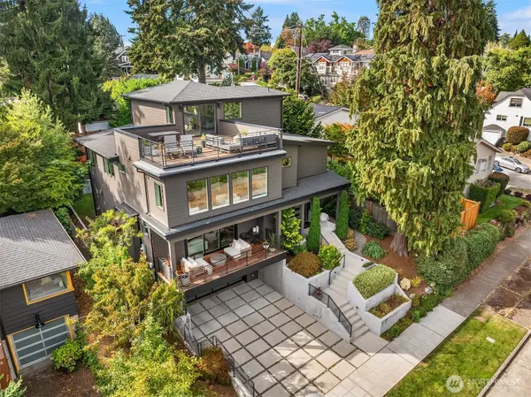 5751 36th Avenue Ne, Seattle, WA 98105