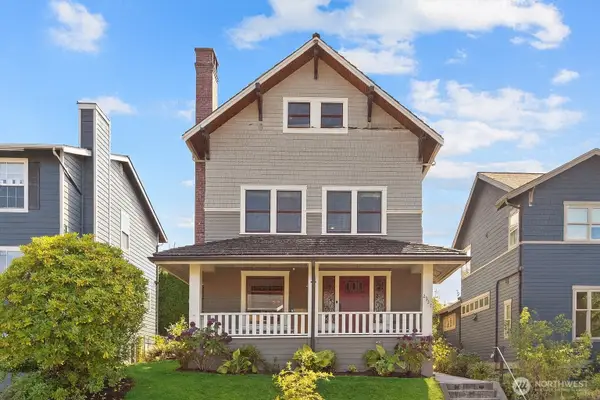 2337 N 61st Street, Seattle, WA 98103