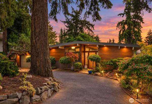 7529 SE 40th Street, Mercer Island, WA 98040