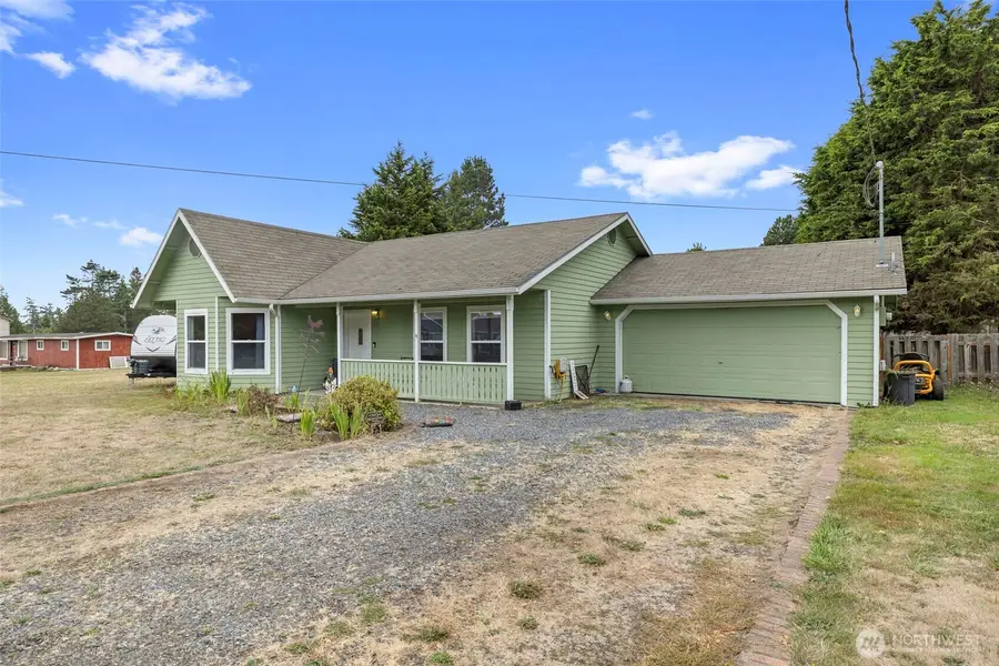 957 Donald Avenue, Oak Harbor, WA 98277 - #2