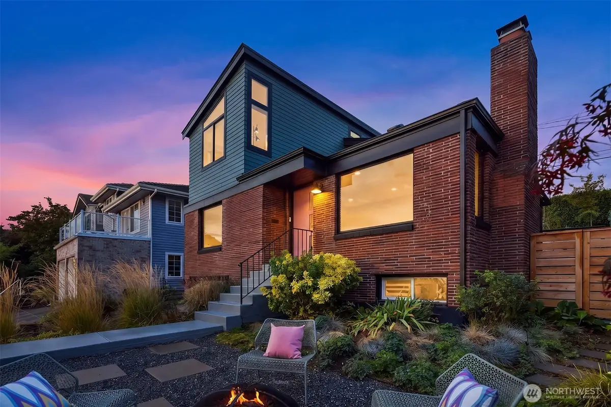 4002 12th Avenue S, Seattle, WA 98108 - #1