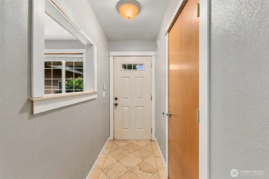 7721 Locust Avenue E, Bonney Lake, WA 98391 - #3