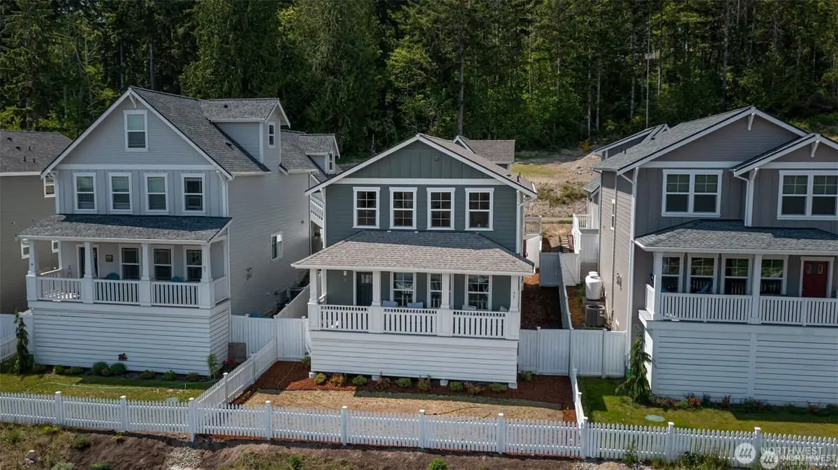 71 E Blackwell Street, Allyn, WA 98524 - #1