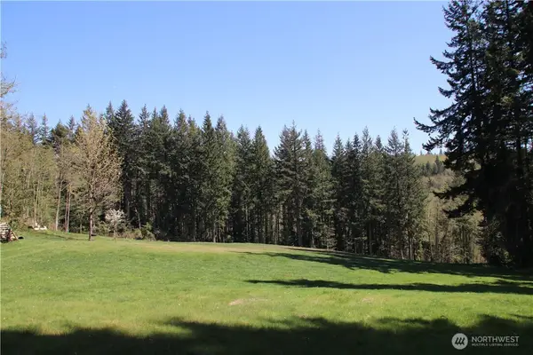 17635 SE Cougar Mountain Drive, Bellevue, WA 98006