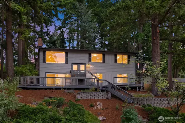 3525 96th Avenue E, Edgewood, WA 98371