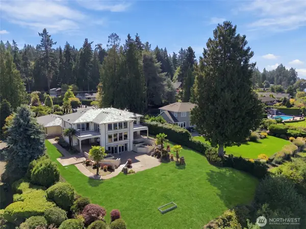 8711 Talbot Road, Edmonds, WA 98026