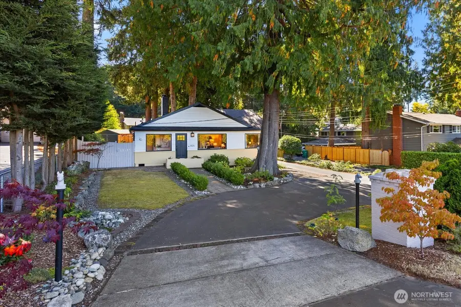 825 NW 180th Street, Shoreline, WA 98177 - #2
