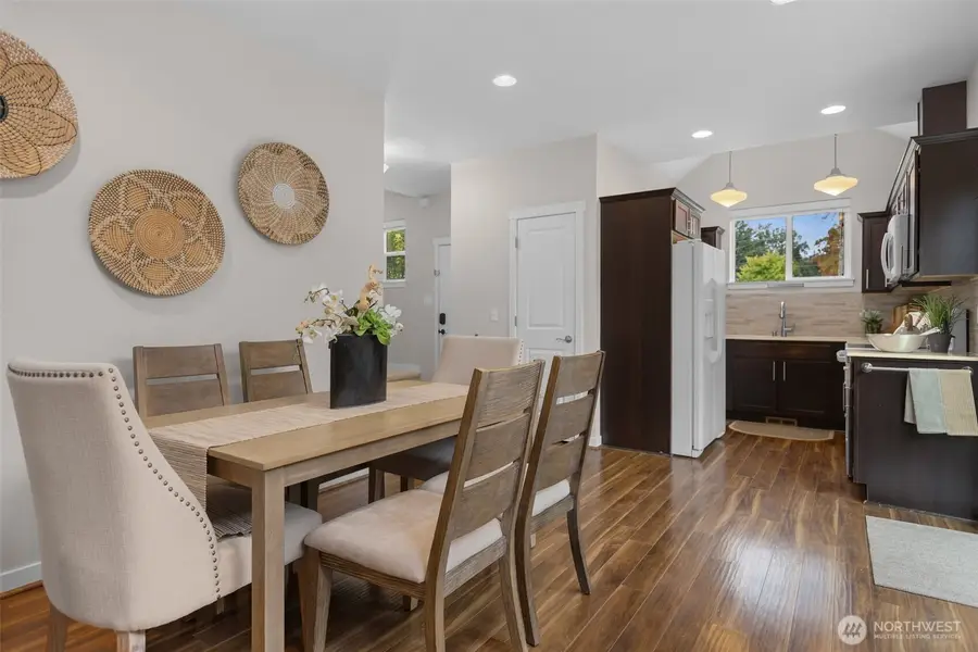 221 1st Place Ne, Issaquah, WA 98027 - #2
