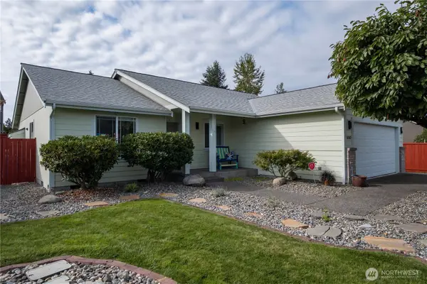 8202 203rd St Ct E E, Spanaway, WA 98387