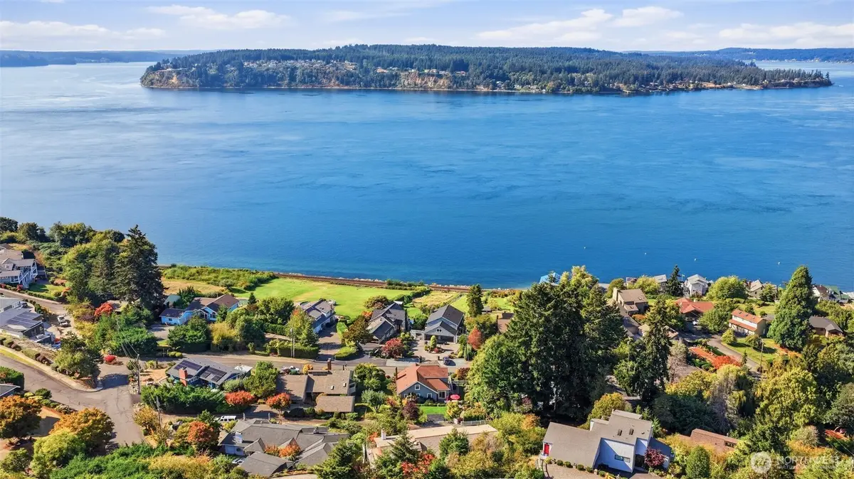 4440 Paradise Avenue W, University Place, WA 98466 - #1