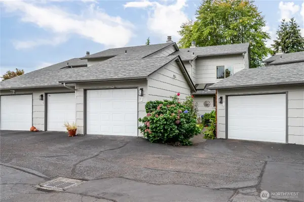 2353 40th Ave #3, Longview, WA 98632
