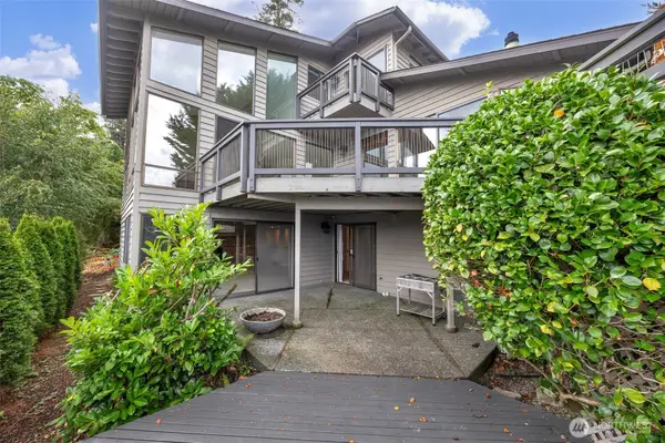 3556 NE 147th Street, Lake Forest Park, WA 98155