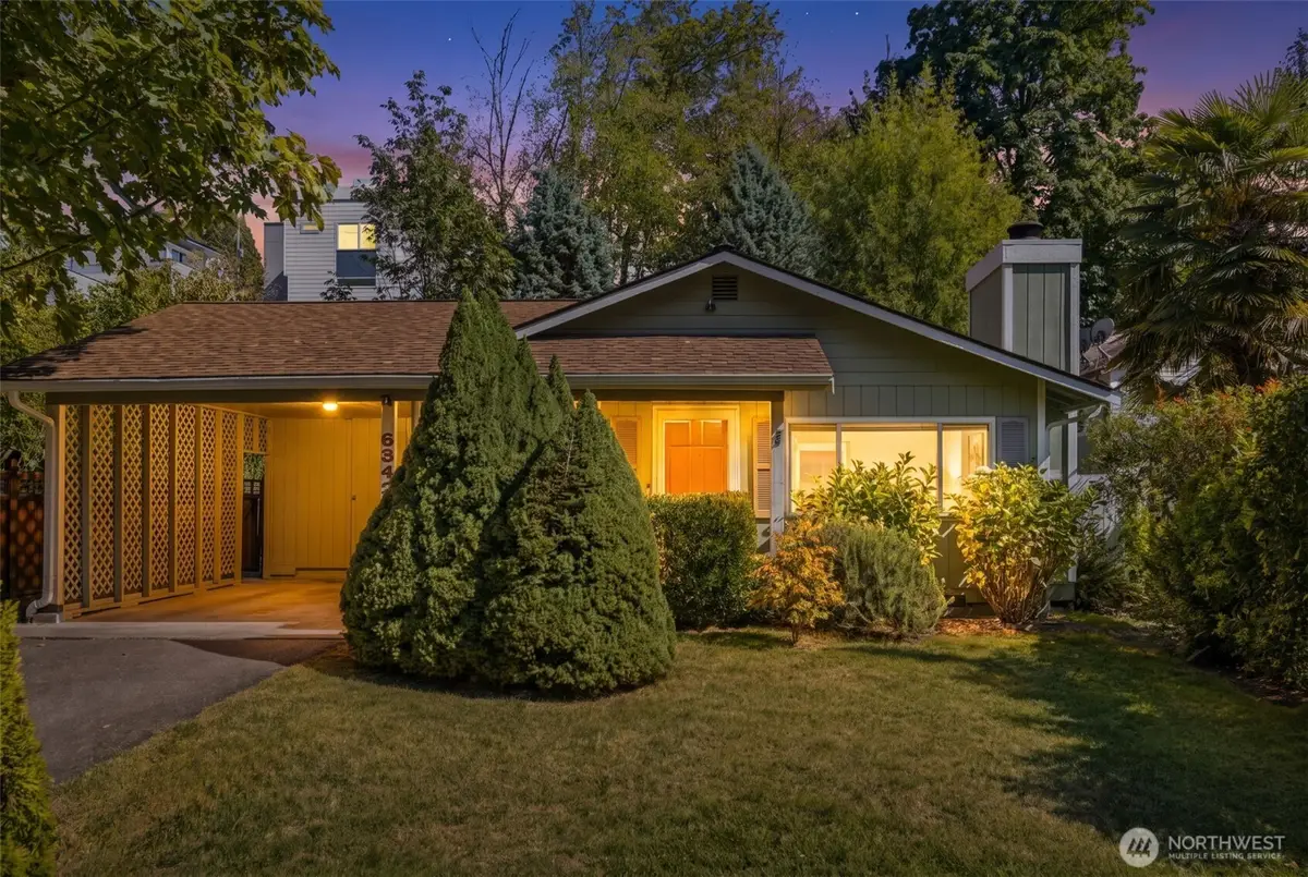 6542 24th Avenue Sw, Seattle, WA 98106 - #1