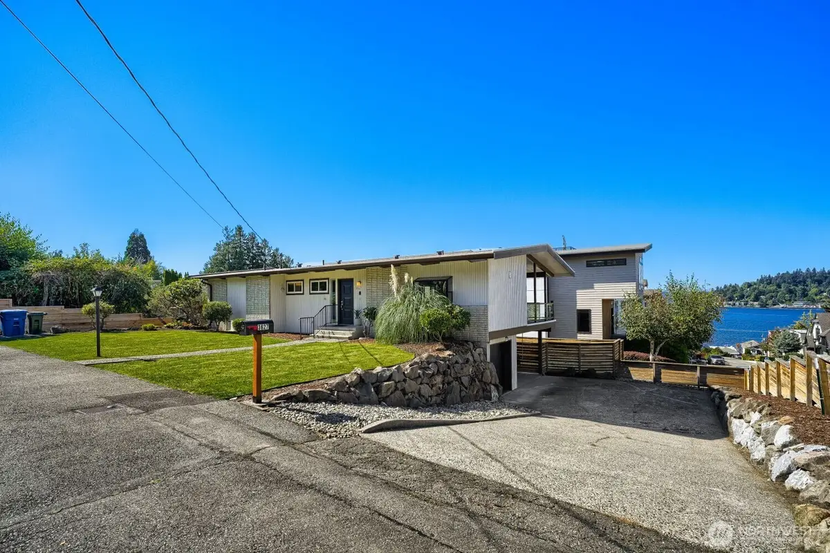 3627 Wells Avenue N, Renton, WA 98056 - #1