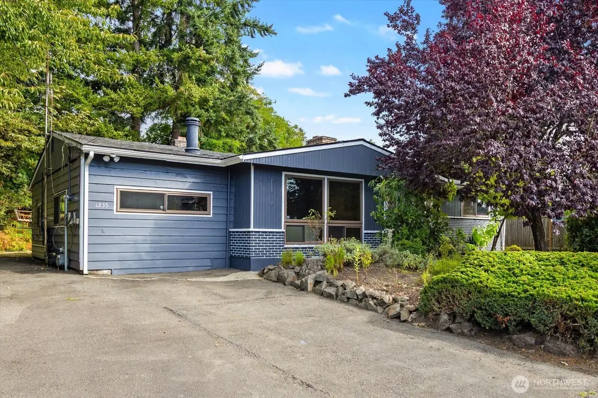 1235 8th Avenue S, Edmonds, WA 98020 - #1