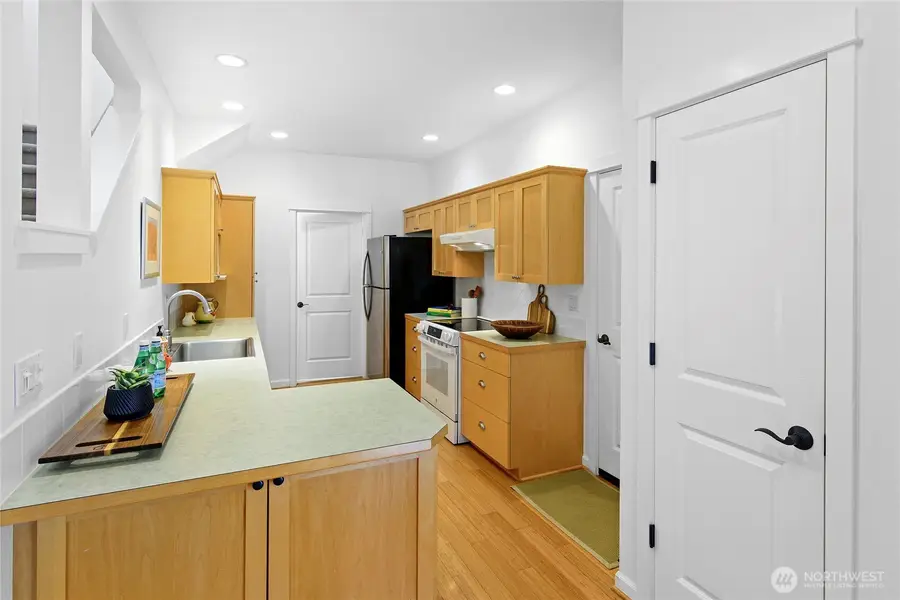 1870 Sakai Village Loop #28, Bainbridge Island, WA 98110 - #3