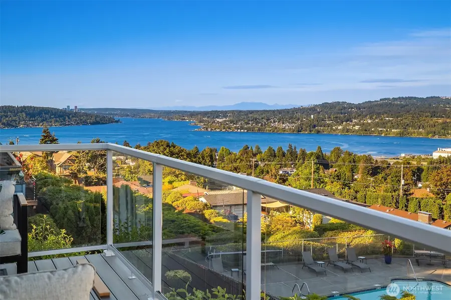 12442 83rd Avenue S, Seattle, WA 98178 - #3