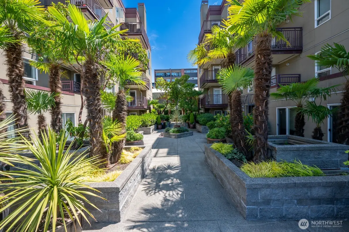 1711 E Olive Way #305, Seattle, WA 98102 - #1