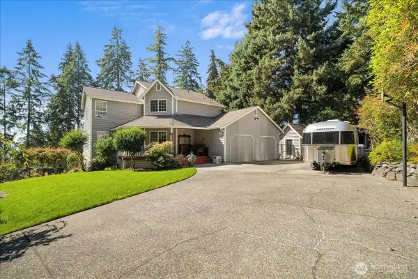 10707 47th Street E, Edgewood, WA 98372