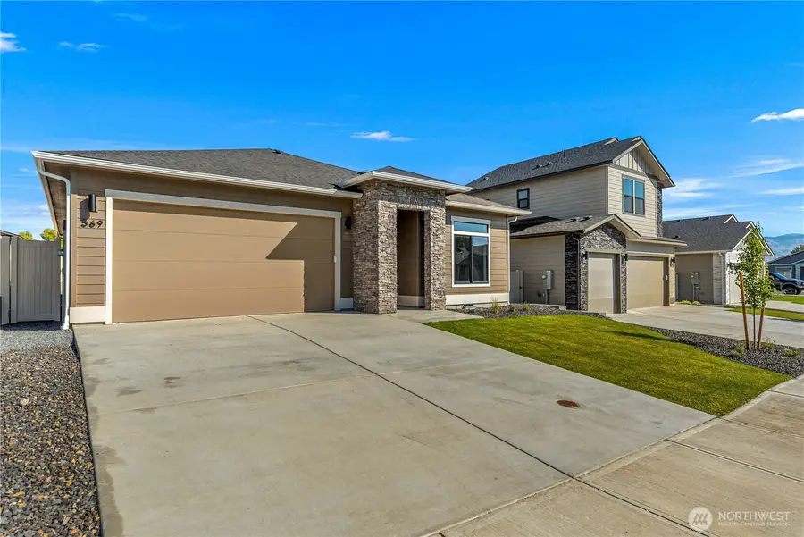 569 S Oasis Loop, East Wenatchee, WA 98802 - #3
