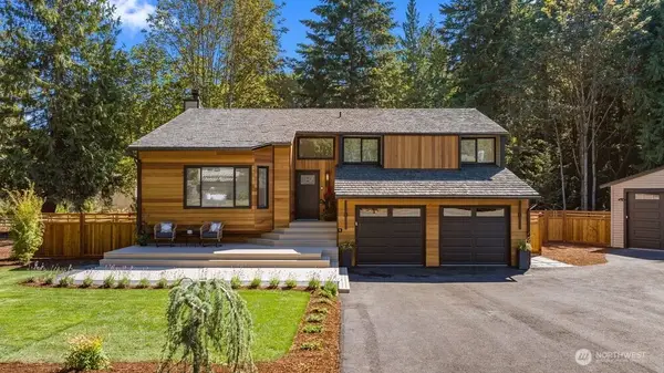 17409 NE 136th Street #B, Redmond, WA 98052