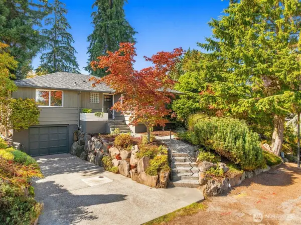 10515 12th Avenue Nw, Seattle, WA 98177
