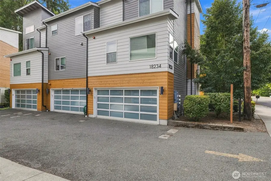 18234 73rd Avenue Ne #103, Kenmore, WA 98028 - #2