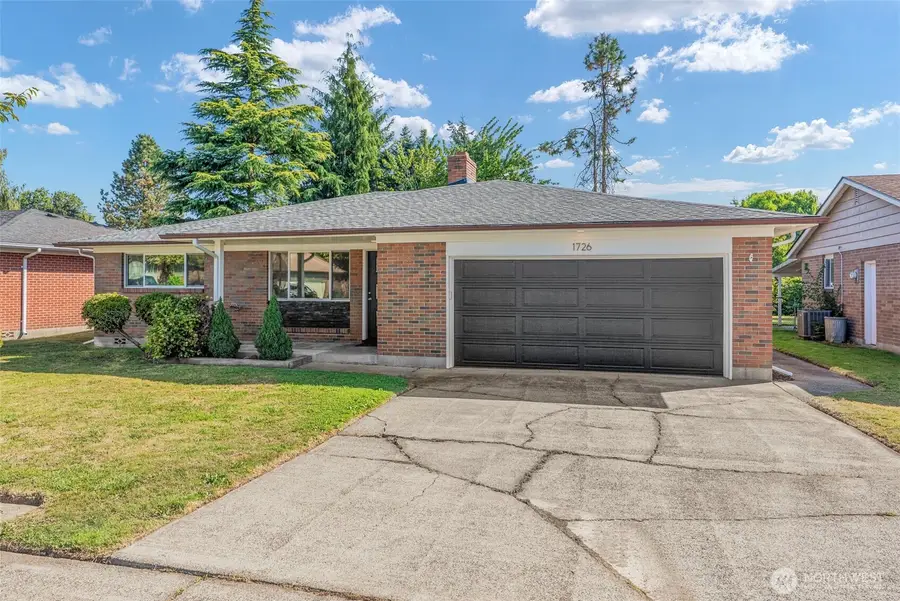1726 Susan Avenue, Longview, WA 98632 - #2