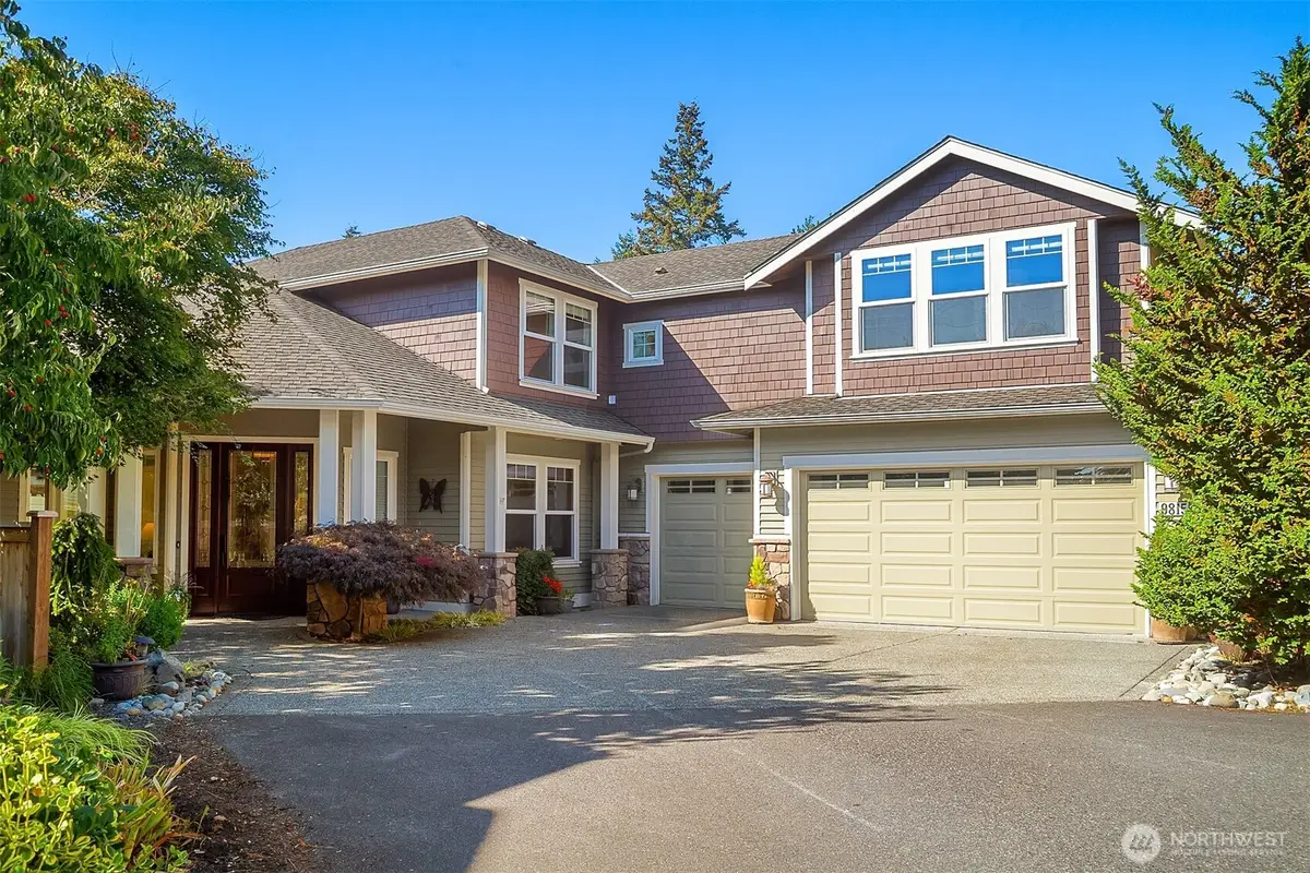 9815 224th Street Sw, Edmonds, WA 98020 - #1