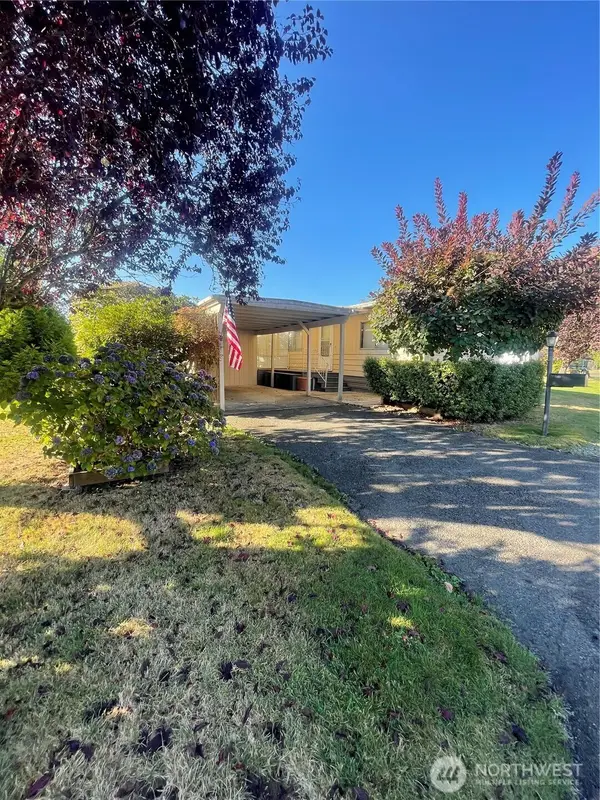 1050 Howard #28, Raymond, WA 98577