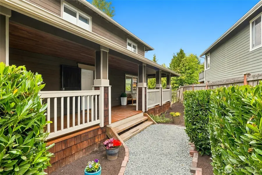 8201 1st Place Se, Lake Stevens, WA 98258 - #2