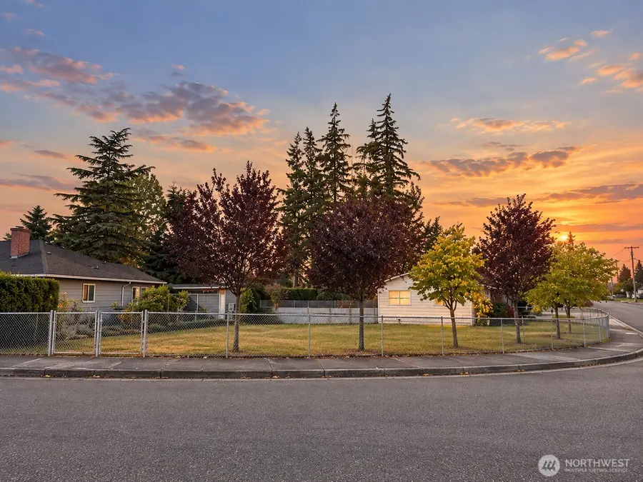 2716 5th Street, Everett, WA 98201 - #3