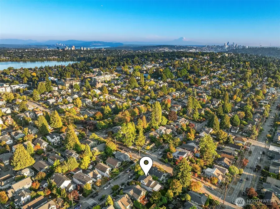 7209 2nd Avenue Nw, Seattle, WA 98117 - #2