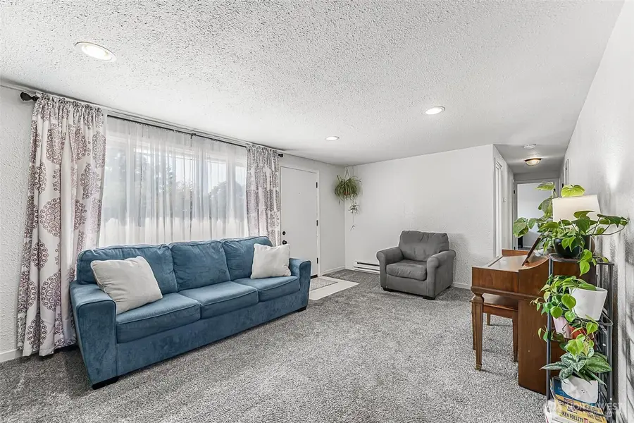 8105 Fairway Drive Sw, Lakewood, WA 98498 - #2