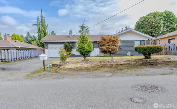 17900 51st Avenue S, SeaTac, WA 98188