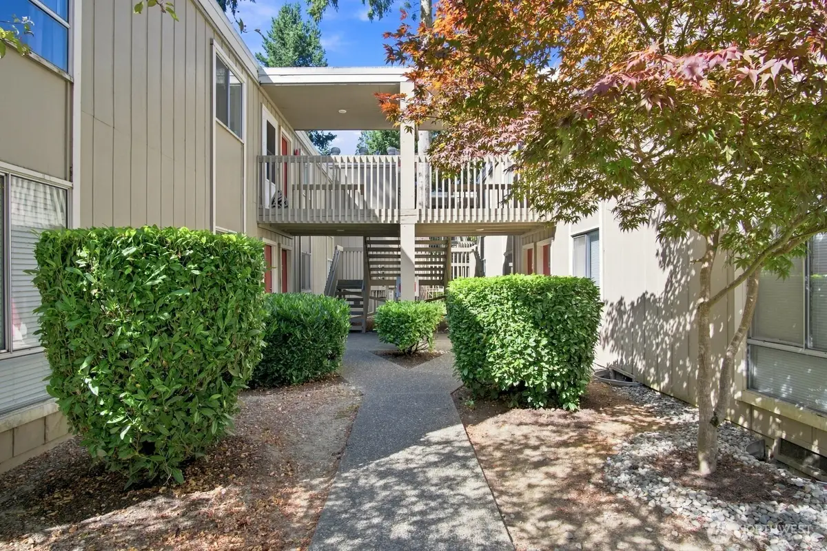 4801 180th Street Sw #B205, Lynnwood, WA 98037 - #1