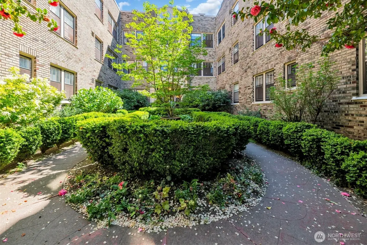 1605 E Olive Street #208, Seattle, WA 98122 - #1