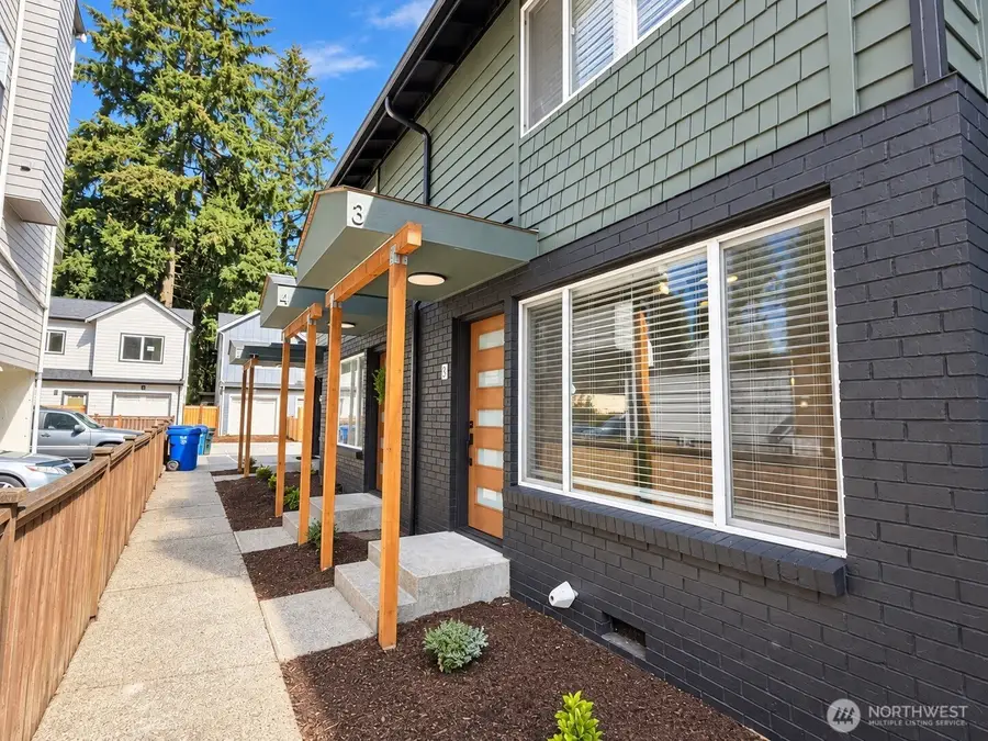 1220 N 137th Street, Seattle, WA 98133 - #2