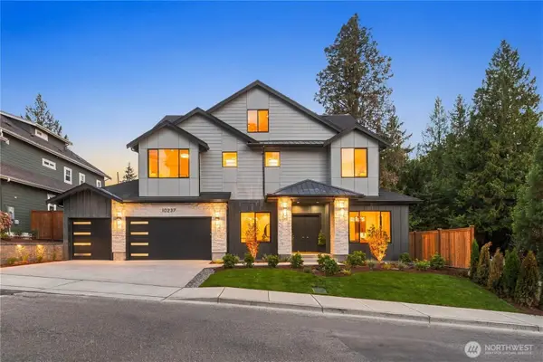 10237 SE 6th Street, Bellevue, WA 98004