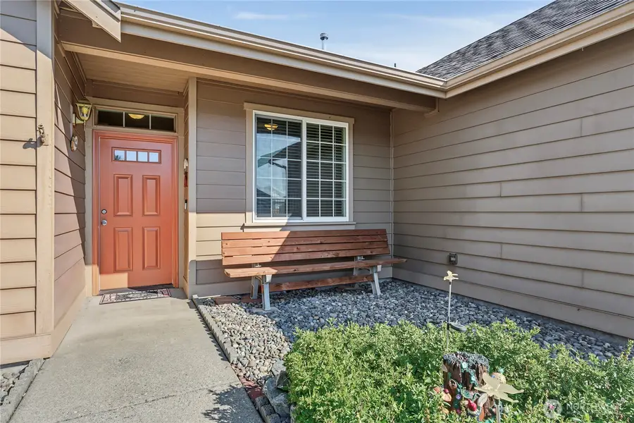 409 Balmer Street Sw, Orting, WA 98360 - #2