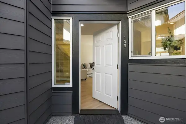 22619 4th Avenue W #103, Bothell, WA 98021