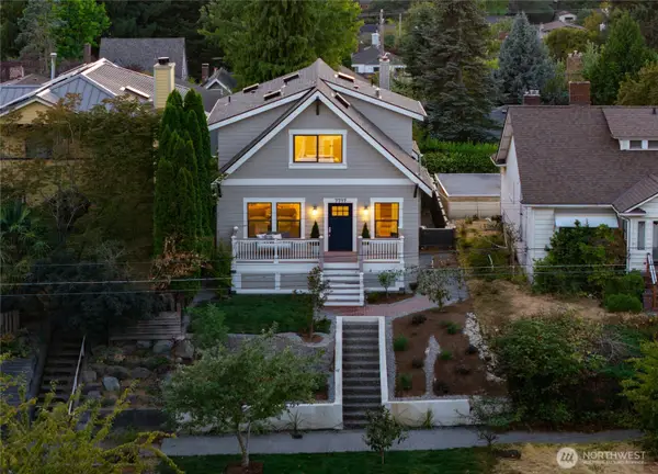 7717 2nd Avenue Ne, Seattle, WA 98115