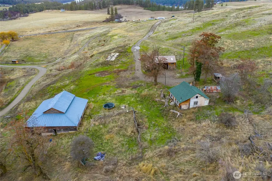 4521 Highway 25 S, Hunters, WA 99137 - #2