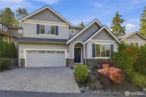 2103 NE 177th Street #2, Shoreline, WA 98155