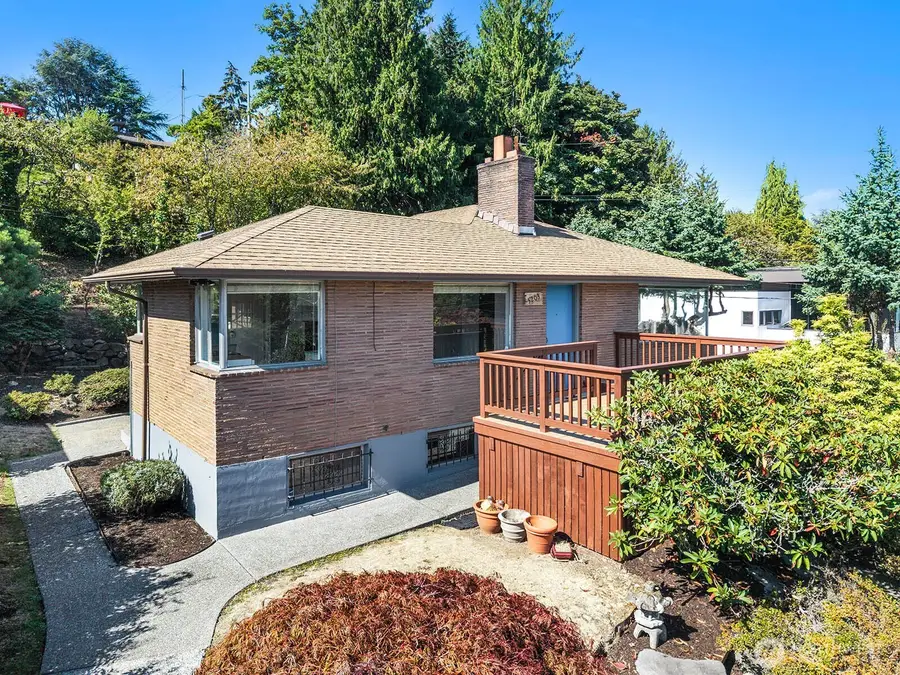 5203 56th Avenue S, Seattle, WA 98118 - #2