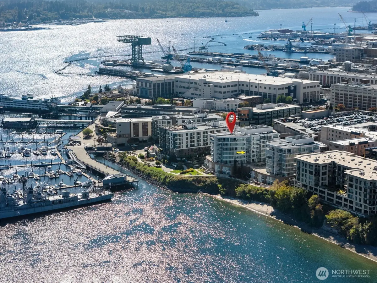 320 Washington Avenue #307, Bremerton, WA 98337 - #1