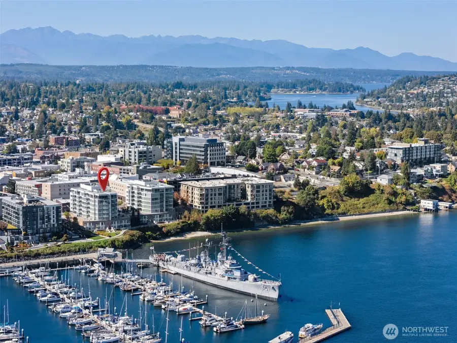 320 Washington Avenue #307, Bremerton, WA 98337 - #3